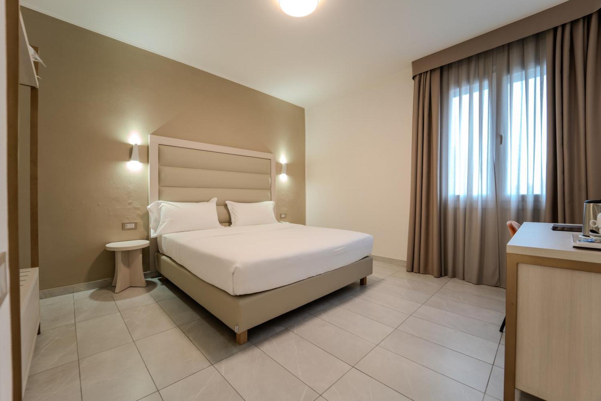 Hotel Donatello Modena Eksteriør bilde
