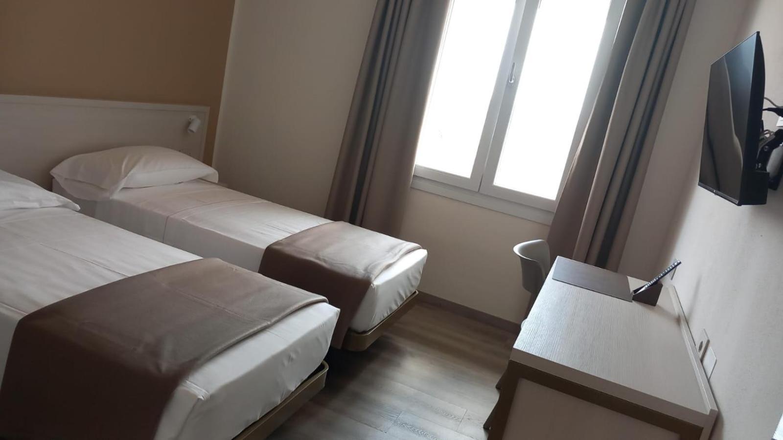 Hotel Donatello Modena Eksteriør bilde