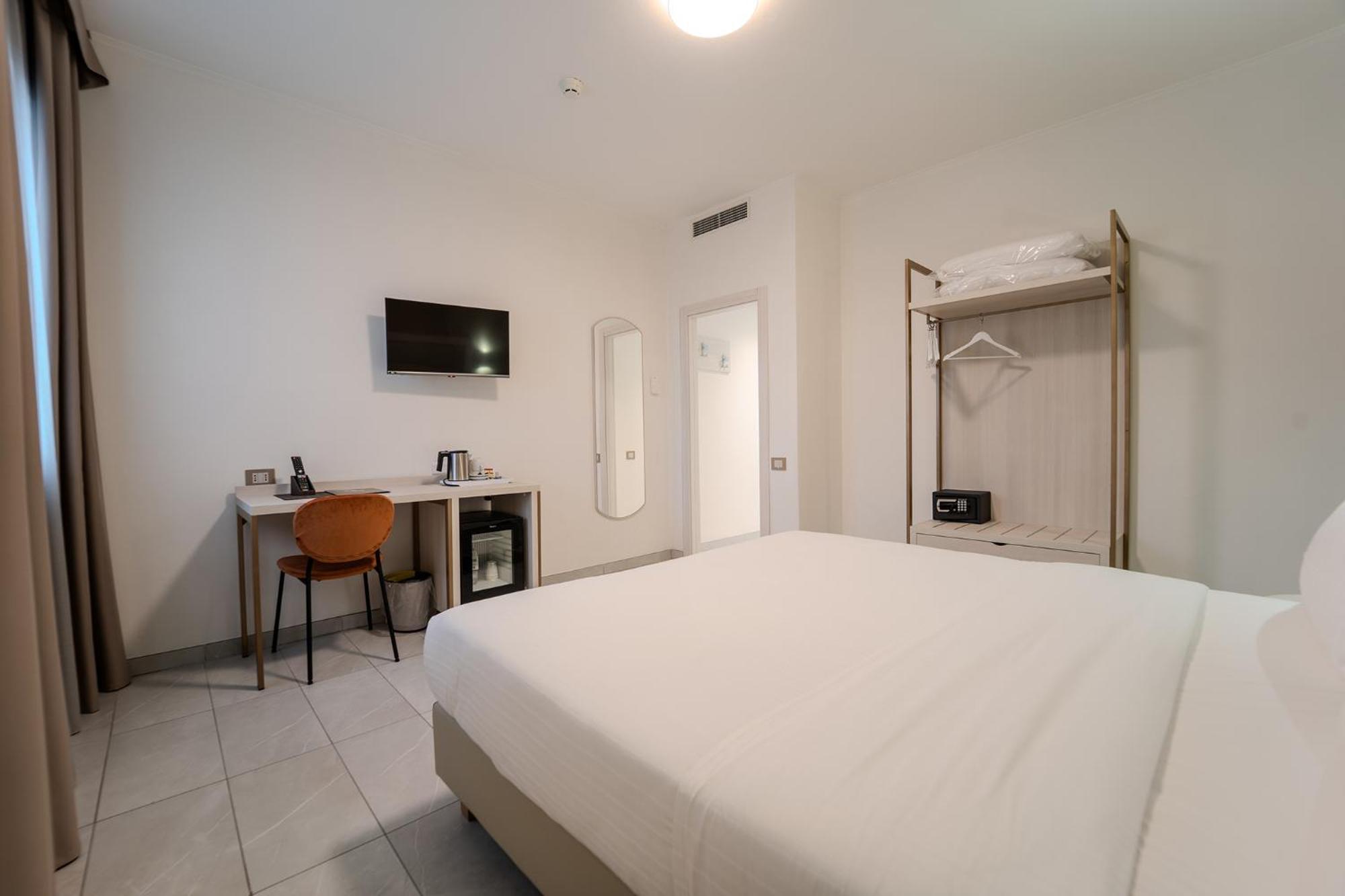 Hotel Donatello Modena Eksteriør bilde